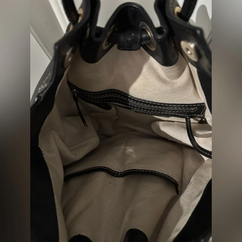 🍎🍎SOLD🍎🍎Black Leather Studded Tote Bag, Michael Kors - Picture 7 of 11